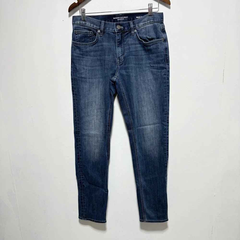 Banana Republic Jeans Mens 30 X 32 Traveler Tapered Fit Stretch Denim Comfort